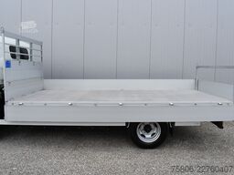 FUSO eCanter 4C15e 3Sitze Pritsche