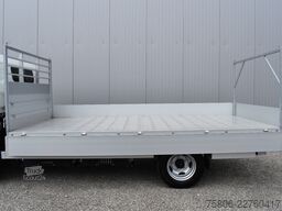 FUSO eCanter 4C15e 3Sitze Pritsche