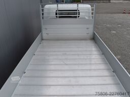 FUSO eCanter 4C15e 3Sitze Pritsche