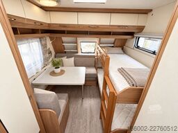 HOBBY De Luxe 515 UHK Hubbett hinten, Etagenbetten