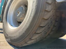 MERCEDES-BENZ AROCS 3742 8x4 Euro 6 Sermac 5Z42