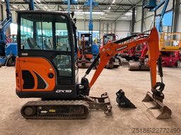 Doosan DX 19