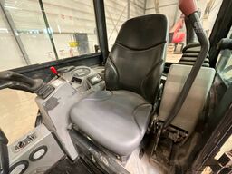 Doosan DX 19