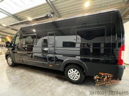 CLEVER Runner 636 Rühl Leder Solar Truma DE Maxxfan