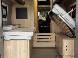 CLEVER Runner 636 Rühl Leder Solar Truma DE Maxxfan