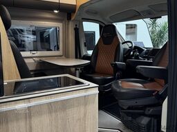 CLEVER Runner 636 Rühl Leder Solar Truma DE Maxxfan