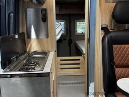 CLEVER Runner 636 Rühl Leder Solar Truma DE Maxxfan