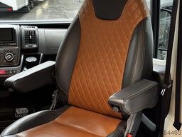 CLEVER Runner 636 Rühl Leder Solar Truma DE Maxxfan