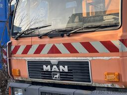 MAN 12.163  (Strassenreiniger)