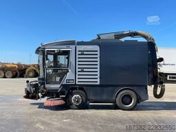 Ravo Ravo 560 sweeper 3th brush / vacuumtruck (BZ-VJ...