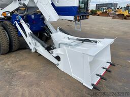 Giga power GW5500 Self Loading Concrete Mixer