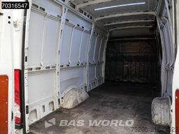 Iveco Daily 35S13 Automaat L2H2 3,5t Trekhaak Airco C...