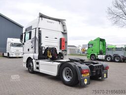 MAN TGX 18.460 XXL 4X2 AUTOMAAT 2x ALU TANK