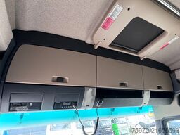 MAN TGX 18.460 XXL 4X2 AUTOMAAT 2x ALU TANK