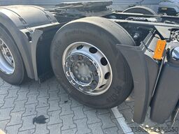 Mercedes-Benz Actros 2542 Bigspace 6x2 / 429 dkm / Navi / NL ...