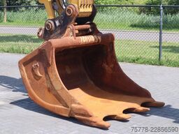 Caterpillar 323 07A | QUICK COUPLER | BUCKET