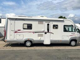 RAPIDO 999 M - Fest/Hubbett - Automatik - 2 x Klima -