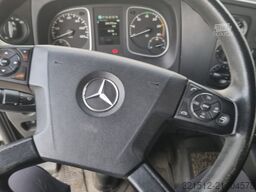 Mercedes-Benz Atego 818