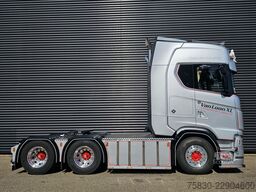 Scania S590 V8 6X4 / 2 TANKS / NL TRUCK! 80T
