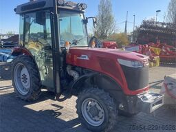 Massey Ferguson MF 3640 V Schmalspurtraktor