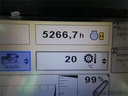 John Deere 6190R