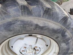 Belarus MTS 820