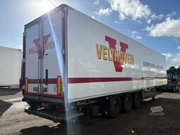 Schmitz Cargobull SKO 24/L-13.4 FP 45 COOL (SKO24) Palletbox Isol...
