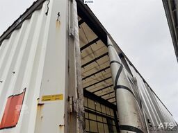 Krone Curtain-Side Trailer