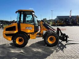 JCB 407 BJ 26 Konstantöl