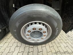 DAF XF530 FAN LLL Plane Lenk/Lift Hydr. Auffahrrampe