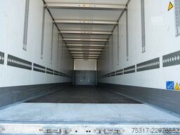 SCHMITZ CARGOBULL SKO 24/ ZURRLEISTE / DOPPELSTOCK / LIFT FP30