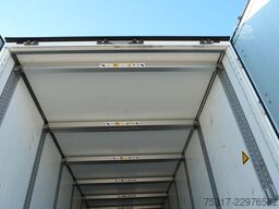 SCHMITZ CARGOBULL SKO 24/ ZURRLEISTE / DOPPELSTOCK / LIFT FP30