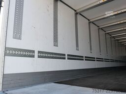 SCHMITZ CARGOBULL SKO 24/ ZURRLEISTE / DOPPELSTOCK / LIFT FP30