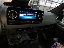 Mercedes-Benz Sprinter 317 CDI Kombi,Rollstuhllift,8Sitze