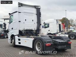 Mercedes Actros 1863 Actros 4X2 BigSpace Retarder 2x Tanks