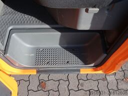 IVECO Daily Pritsche Plane 35S13 2. Hand/ SHZ / FN:246