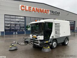 Ravo 580 with 3-rd brush