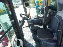 ROSTSELMASH VECTOR 425 RSM-101 grain harvester+Heade