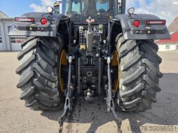 JCB Fastrac 8330