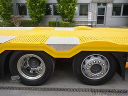 Mercedes-Benz Actros 2542 / NEW tow truck / steered 3r