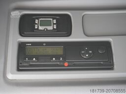 Mercedes-Benz Atego 1224 / New galvanized tow truck