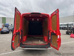 Ford Transit 2.0 TDCI Trend / Clutch Broken / 172 d...