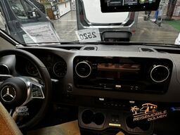 EURAMOBIL Xtura 686 EF 4x4  Lagerfahrzeug Autark Offroad