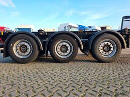 KRONE SD / Teleskop / 11.035-12.640 / Liftachse