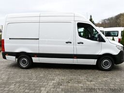 MERCEDES-BENZ Sprinter Kasten 317 CDI RWD L2H2 Navi Kamera