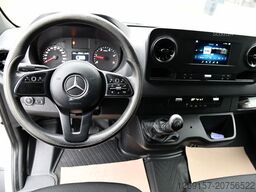 MERCEDES-BENZ Sprinter Kasten 317 CDI RWD L2H2 Navi Kamera