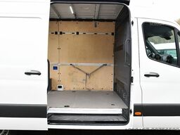 MERCEDES-BENZ Sprinter Kasten 317 CDI RWD L2H2 Navi Kamera