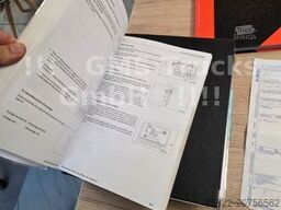 KOMATSU PW 148 / NUR 5400h / Lehnhoff MS 10 / 2 Löffel