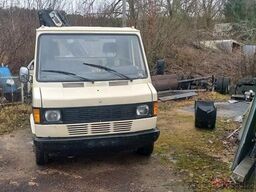 MERCEDES-BENZ 611 Pritsche Kran