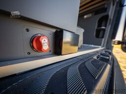 PÖSSL MB Sprinter 4x4 Roadstar X SlideOut/Autark